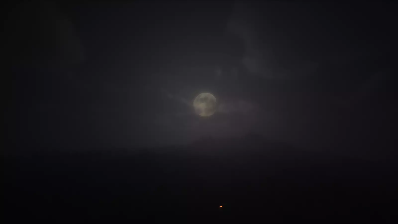 2025-08-24_22.01.04.webp