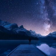 朗星泛舟