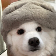 RuRu.