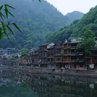 墨 修